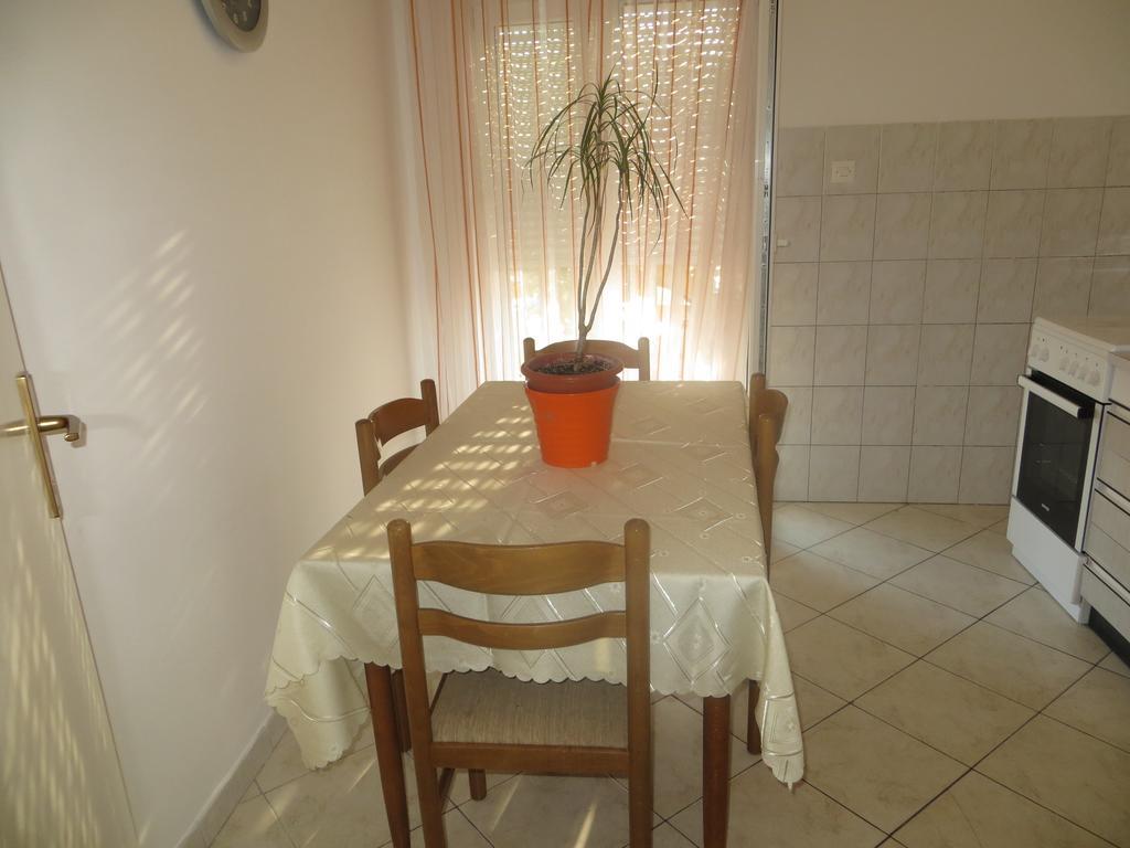 Apartment Sea&Sun Trogir Pokoj fotografie